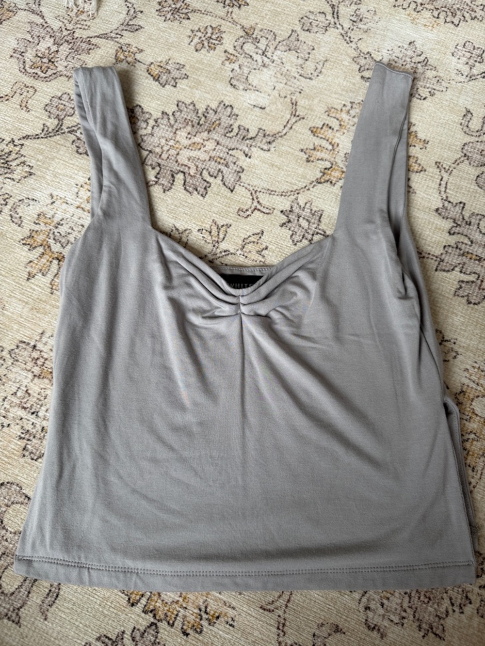 White Fox Women’s Gray Scoop Neck Tank Top